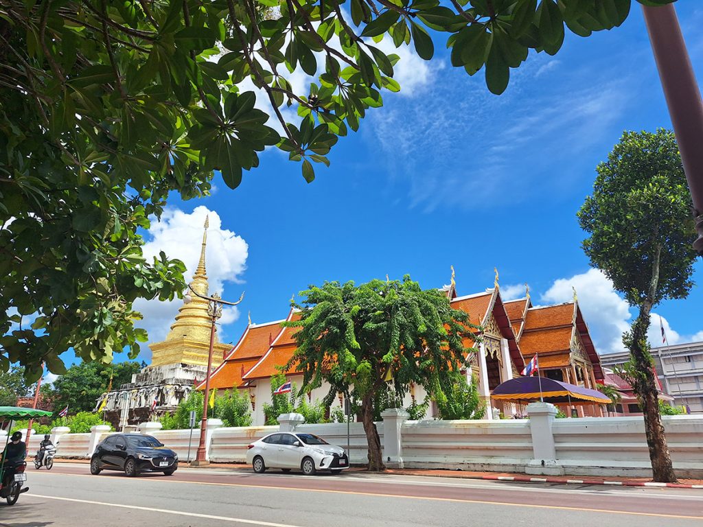 ไหว้พระ9วัด